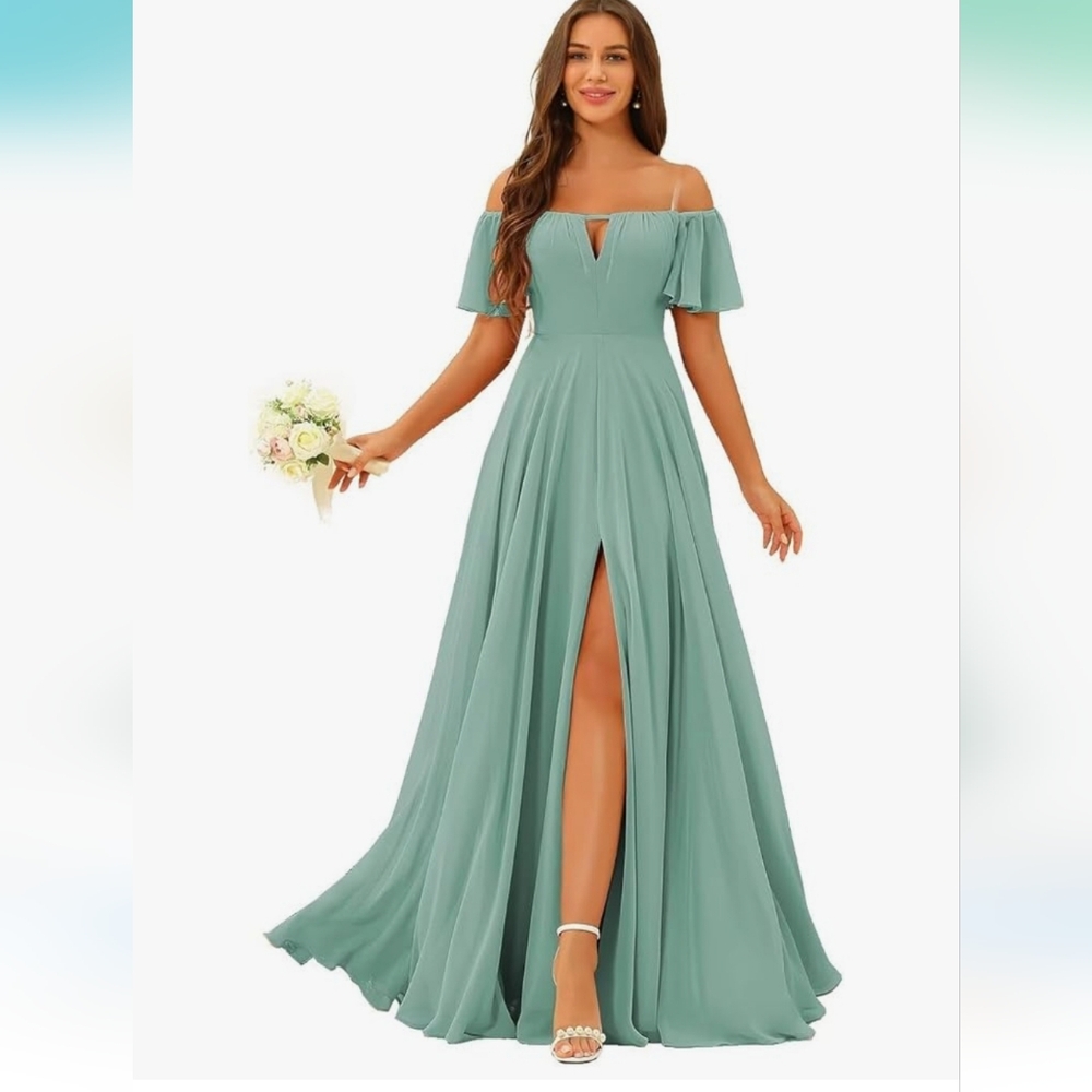 Sage Green Chiffon Bridemaid Dress With Pockets And Corset Back. Size 18